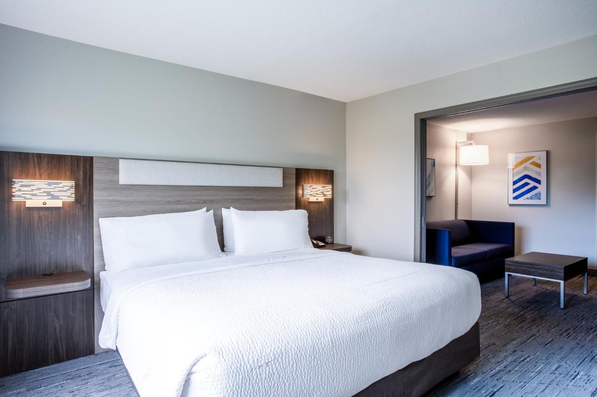 Holiday Inn Express & Suites Bradenton East-Lakewood Ranch By Ihg Экстерьер фото